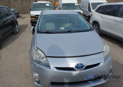 2010 Toyota Prius V z USA, uszkodzony, nr VIN JTDKN3DU6A5130829